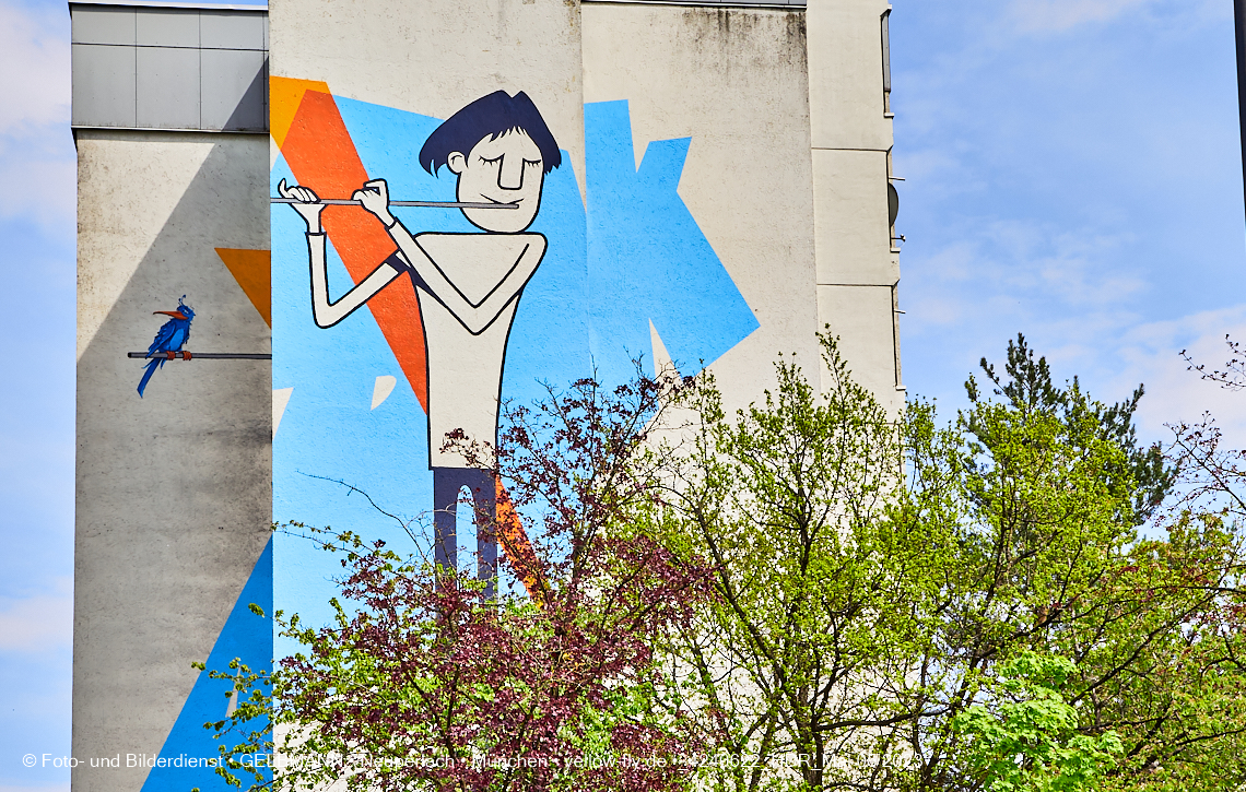 05.05.2023 - Graffiti am Karl-Marx-Ring 75 in Neuperlach